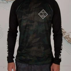 Salty Crew Tippet Camo Pinnacle + L/S Sunshirt Mens
